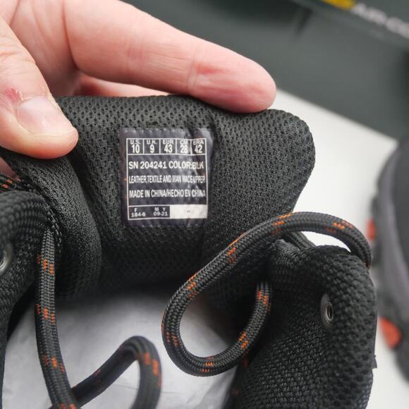 NEW Skechers Outdoor Pine Trail Gotera Hiking Boots Men's 10 Black Leather - Picture 8 of 12